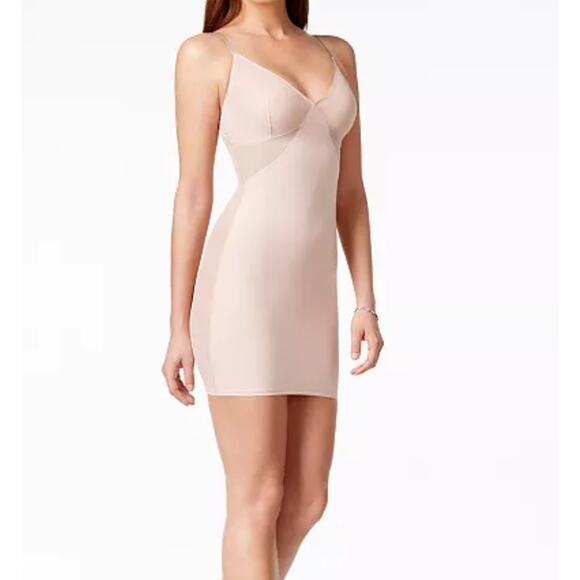 NEW Spanx Light Control Colorblock Slip FS2515 Size Large - Picture 1 of 7
